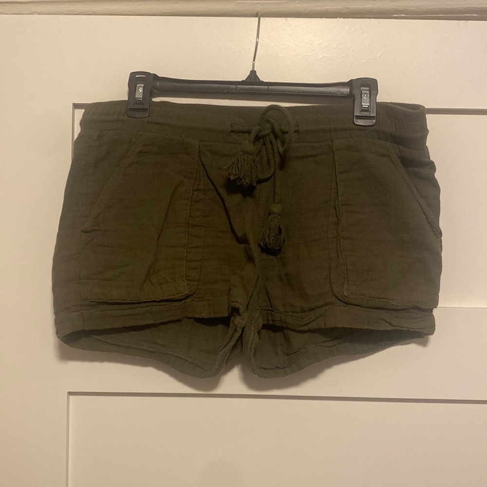 Rewind Army Green Shorts